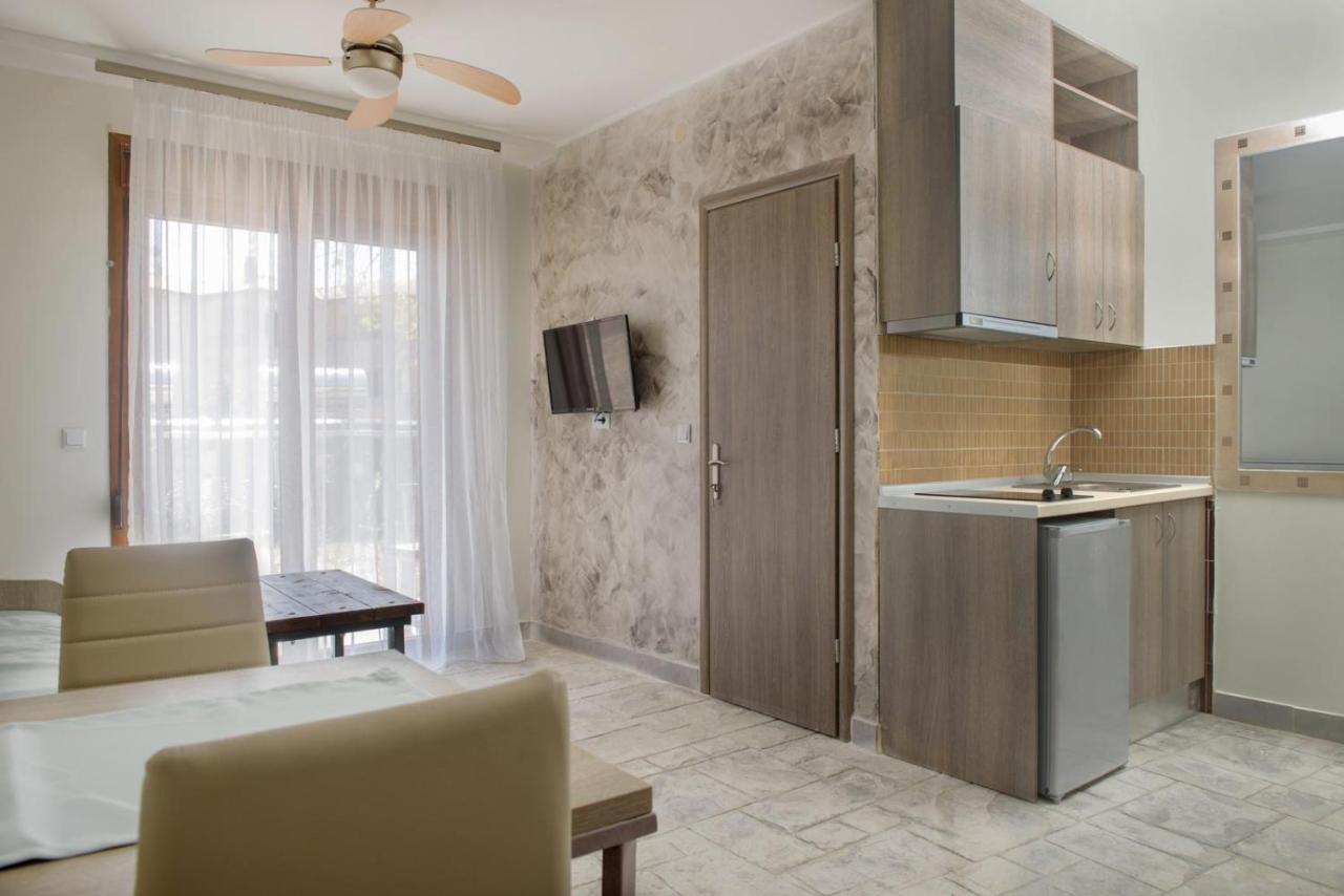 3D Iliadis Suites Ierissos Exterior photo