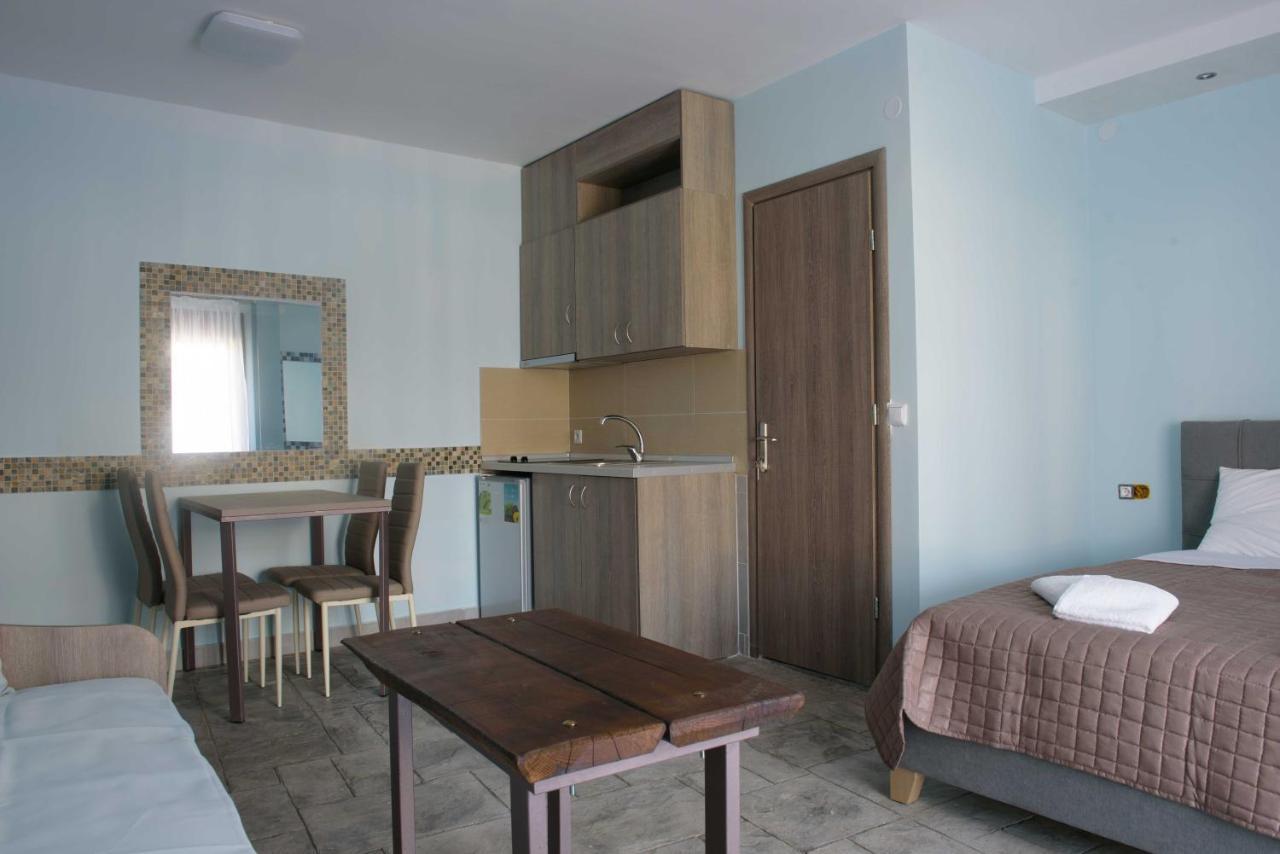 3D Iliadis Suites Ierissos Exterior photo