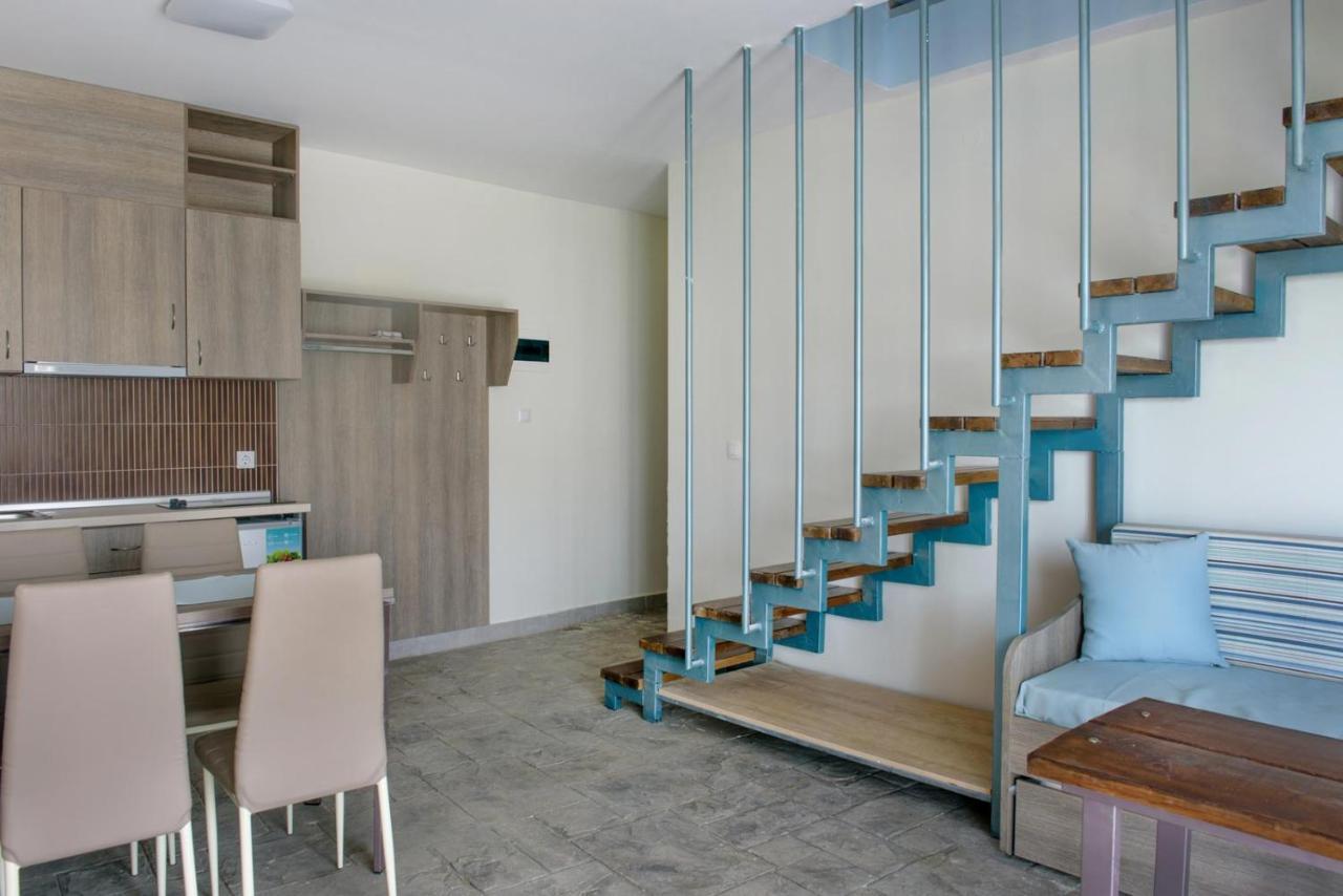 3D Iliadis Suites Ierissos Exterior photo